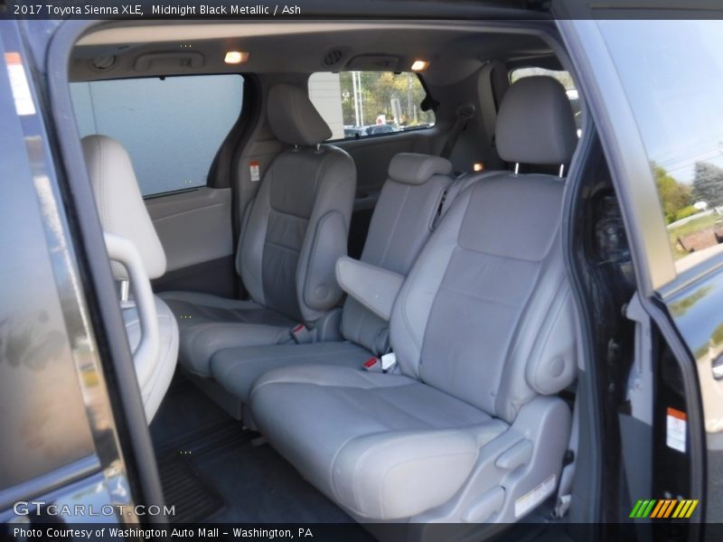 Midnight Black Metallic / Ash 2017 Toyota Sienna XLE