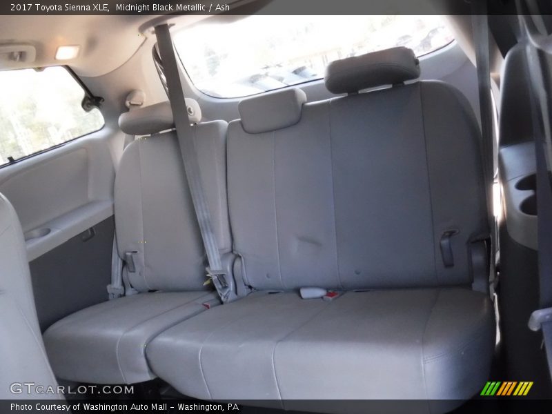 Midnight Black Metallic / Ash 2017 Toyota Sienna XLE