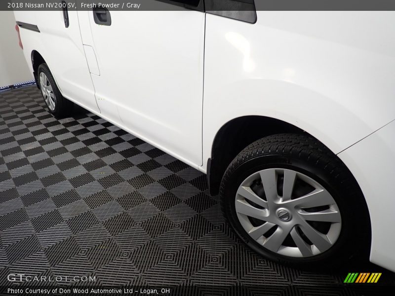 Fresh Powder / Gray 2018 Nissan NV200 SV