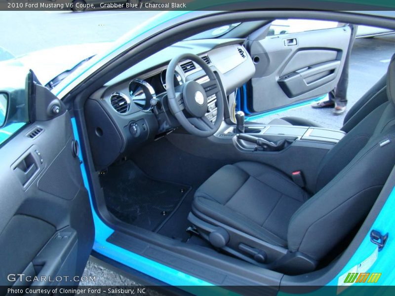 Grabber Blue / Charcoal Black 2010 Ford Mustang V6 Coupe