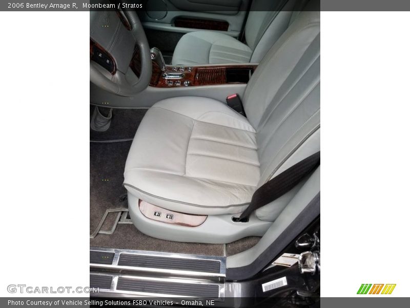 Moonbeam / Stratos 2006 Bentley Arnage R