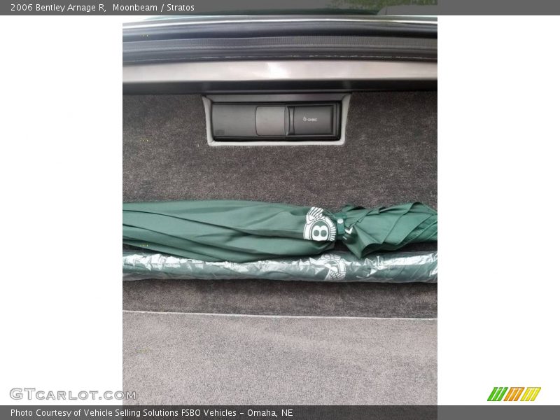 Moonbeam / Stratos 2006 Bentley Arnage R