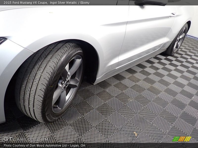 Ingot Silver Metallic / Ebony 2015 Ford Mustang V6 Coupe