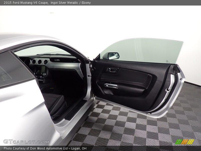 Ingot Silver Metallic / Ebony 2015 Ford Mustang V6 Coupe