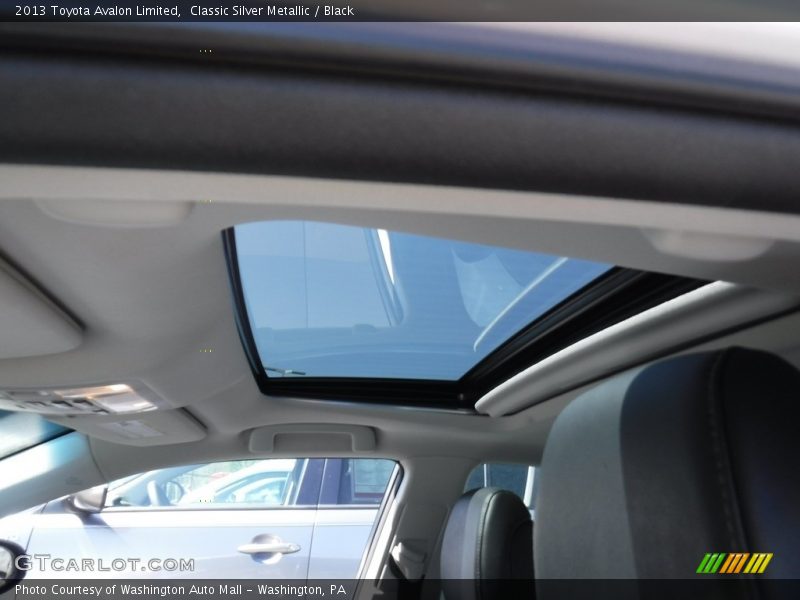 Classic Silver Metallic / Black 2013 Toyota Avalon Limited