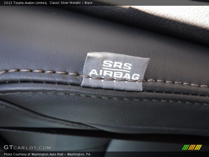 Classic Silver Metallic / Black 2013 Toyota Avalon Limited