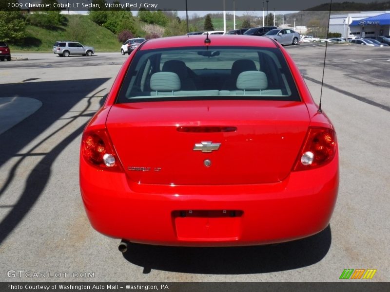 Victory Red / Gray 2009 Chevrolet Cobalt LT Sedan