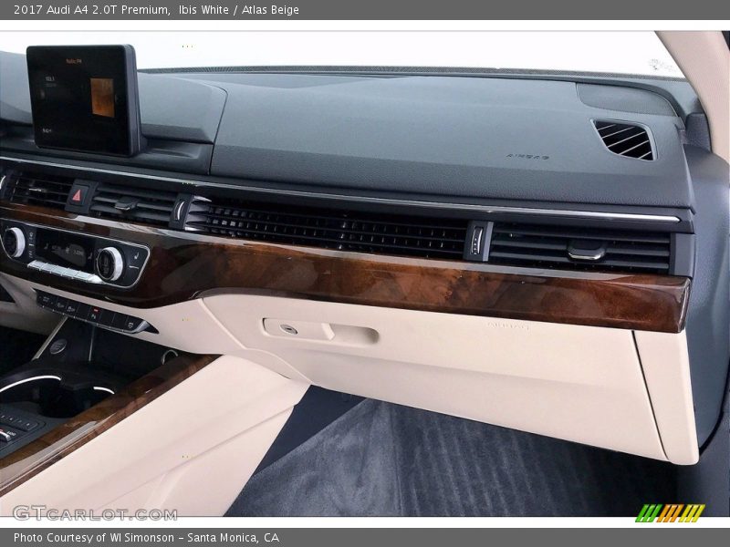 Dashboard of 2017 A4 2.0T Premium