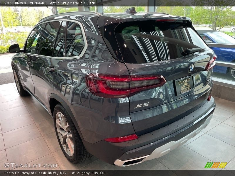 Arctic Gray Metallic / Black 2021 BMW X5 xDrive40i