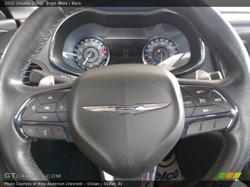 Bright White / Black 2015 Chrysler 200 S