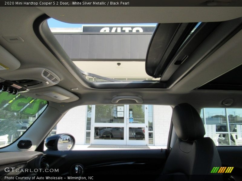 White Silver Metallic / Black Pearl 2020 Mini Hardtop Cooper S 2 Door