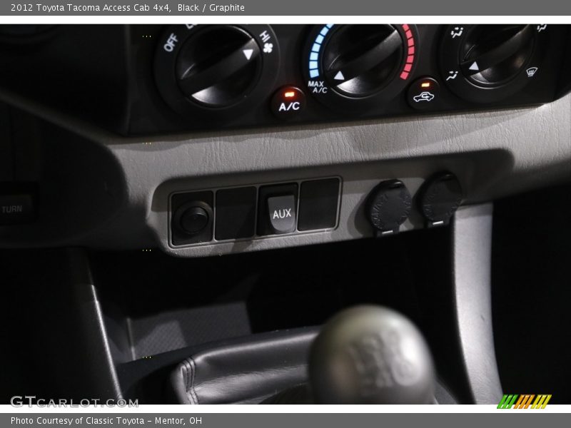 Black / Graphite 2012 Toyota Tacoma Access Cab 4x4