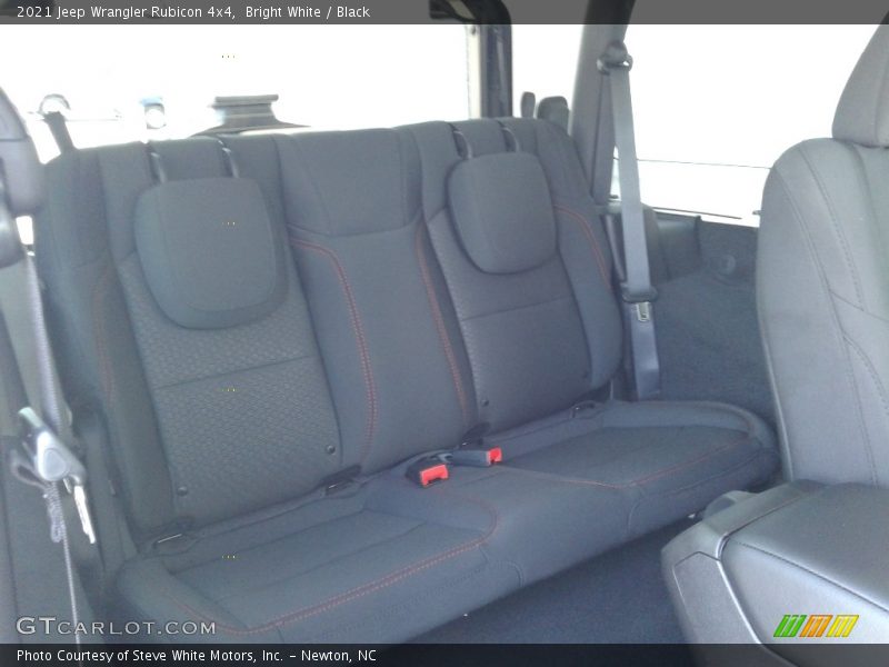 Bright White / Black 2021 Jeep Wrangler Rubicon 4x4