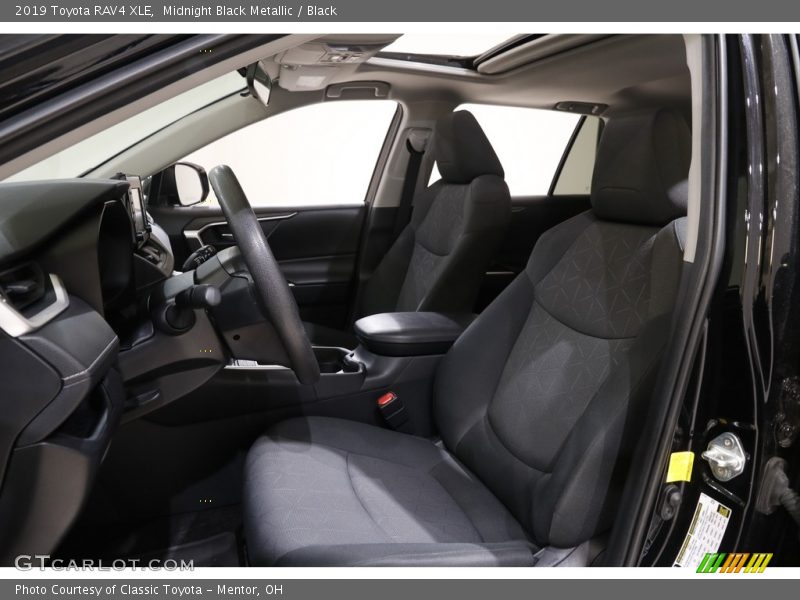 Midnight Black Metallic / Black 2019 Toyota RAV4 XLE