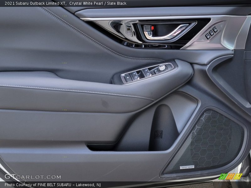 Crystal White Pearl / Slate Black 2021 Subaru Outback Limited XT