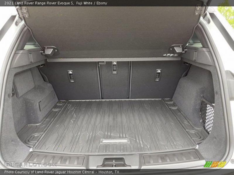 Fuji White / Ebony 2021 Land Rover Range Rover Evoque S