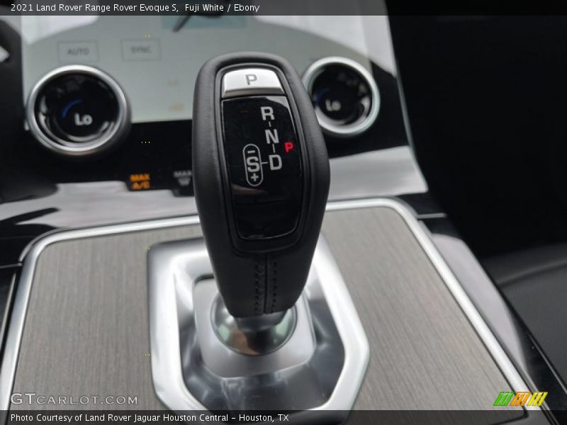 Fuji White / Ebony 2021 Land Rover Range Rover Evoque S