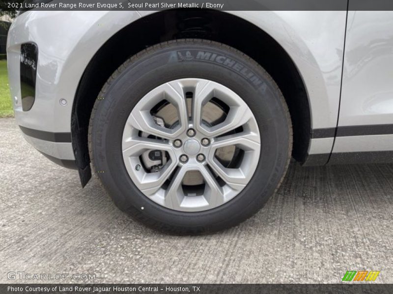  2021 Range Rover Evoque S Wheel
