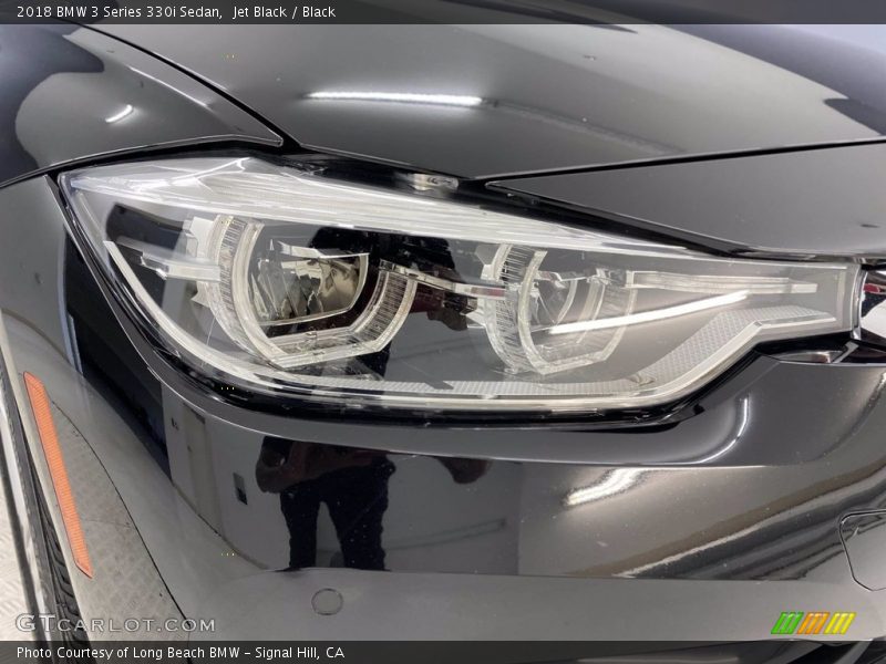 Jet Black / Black 2018 BMW 3 Series 330i Sedan