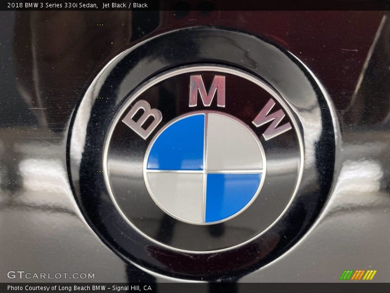 Jet Black / Black 2018 BMW 3 Series 330i Sedan