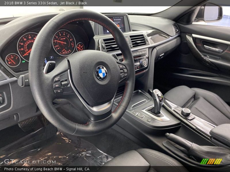 Jet Black / Black 2018 BMW 3 Series 330i Sedan