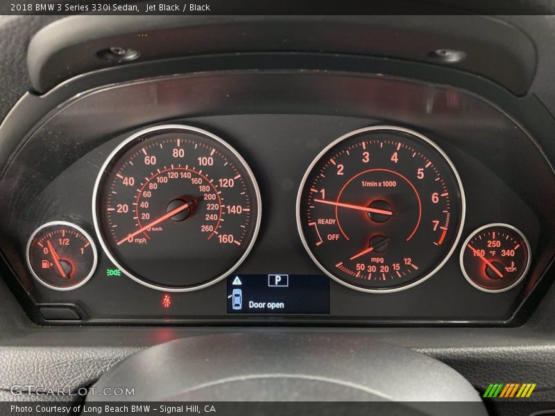 Jet Black / Black 2018 BMW 3 Series 330i Sedan