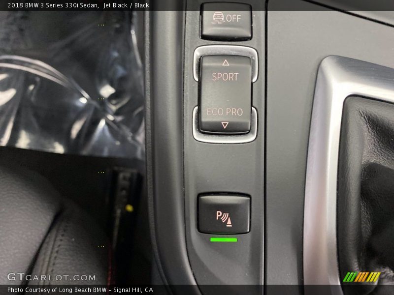 Jet Black / Black 2018 BMW 3 Series 330i Sedan