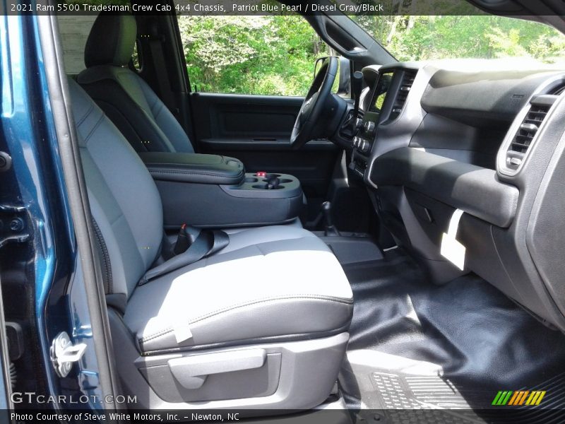 Patriot Blue Pearl / Diesel Gray/Black 2021 Ram 5500 Tradesman Crew Cab 4x4 Chassis