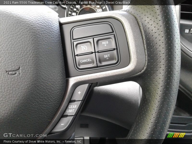  2021 5500 Tradesman Crew Cab 4x4 Chassis Steering Wheel