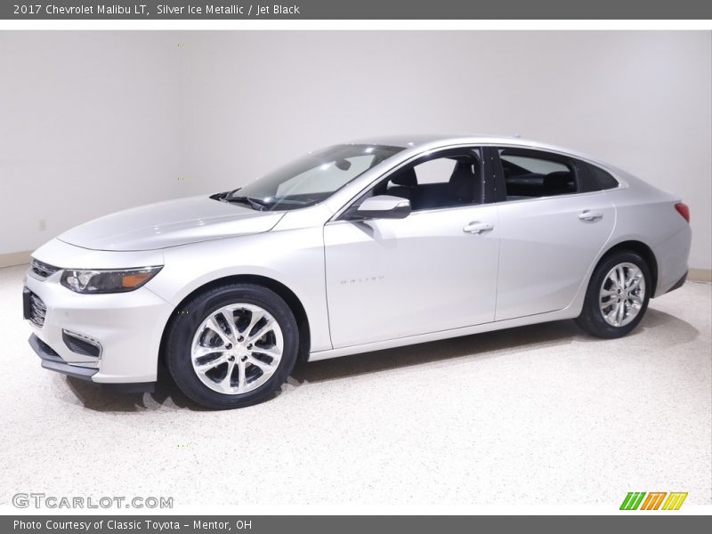 Silver Ice Metallic / Jet Black 2017 Chevrolet Malibu LT