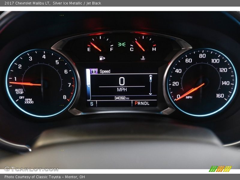 Silver Ice Metallic / Jet Black 2017 Chevrolet Malibu LT