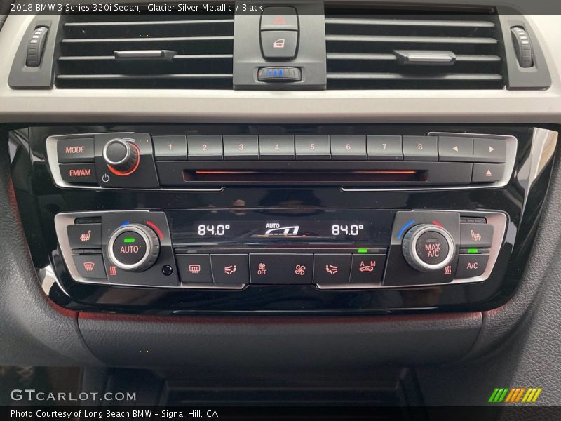 Glacier Silver Metallic / Black 2018 BMW 3 Series 320i Sedan