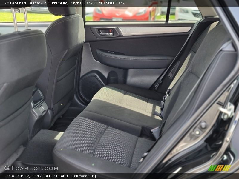 Crystal Black Silica / Slate Black 2019 Subaru Outback 2.5i Premium