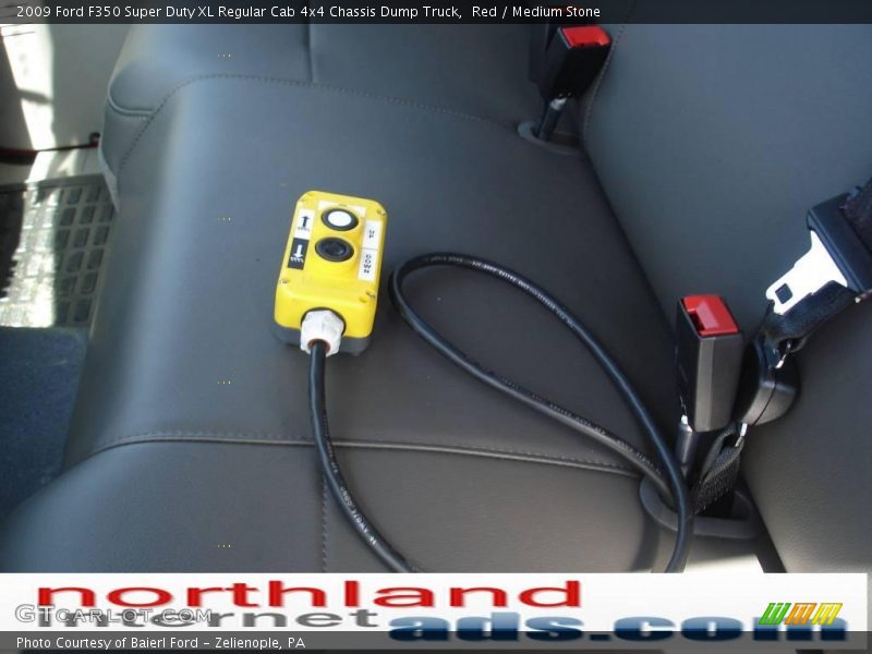 Red / Medium Stone 2009 Ford F350 Super Duty XL Regular Cab 4x4 Chassis Dump Truck