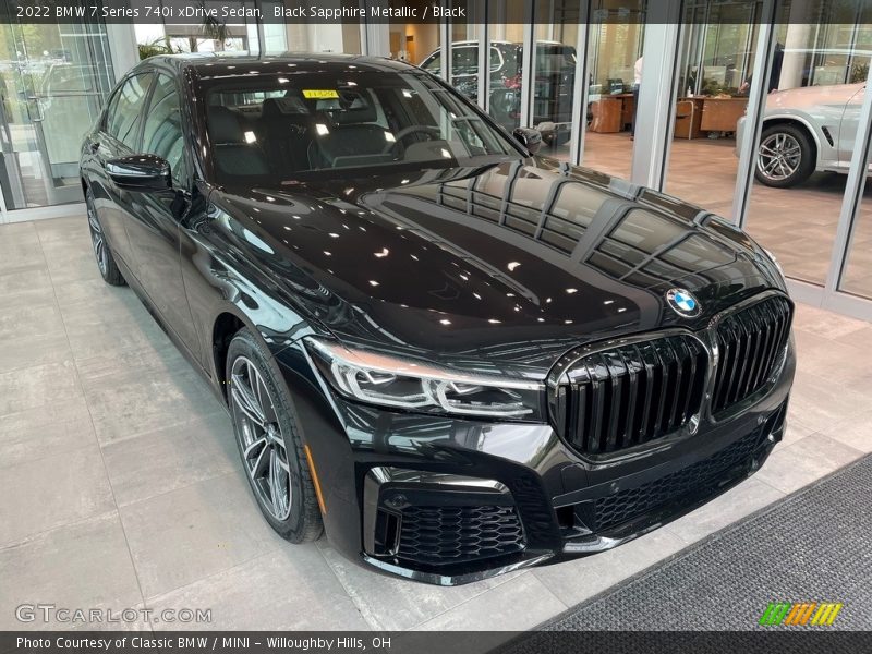 Black Sapphire Metallic / Black 2022 BMW 7 Series 740i xDrive Sedan