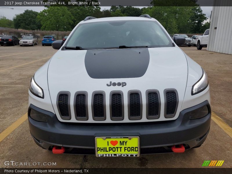 Bright White / Black 2017 Jeep Cherokee Trailhawk 4x4