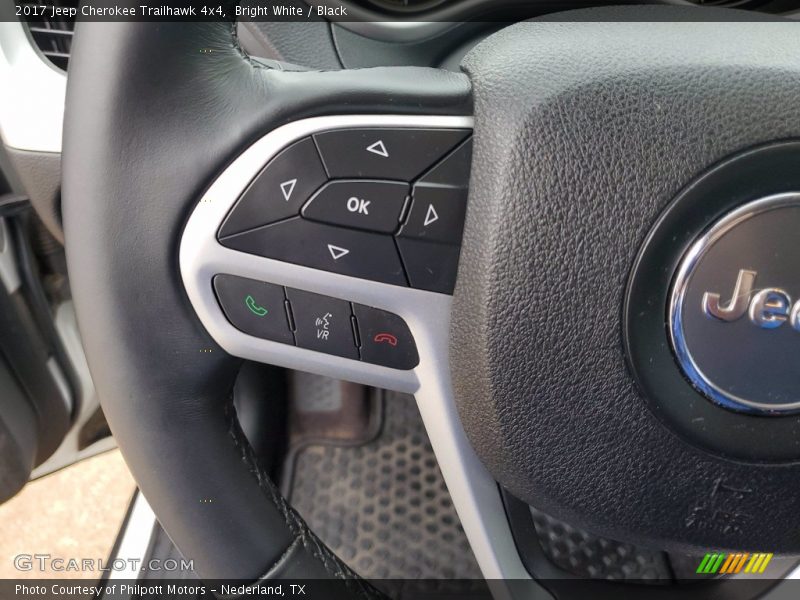 Bright White / Black 2017 Jeep Cherokee Trailhawk 4x4
