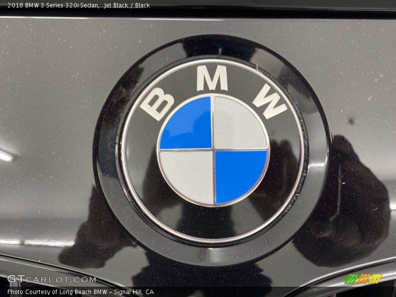Jet Black / Black 2018 BMW 3 Series 320i Sedan