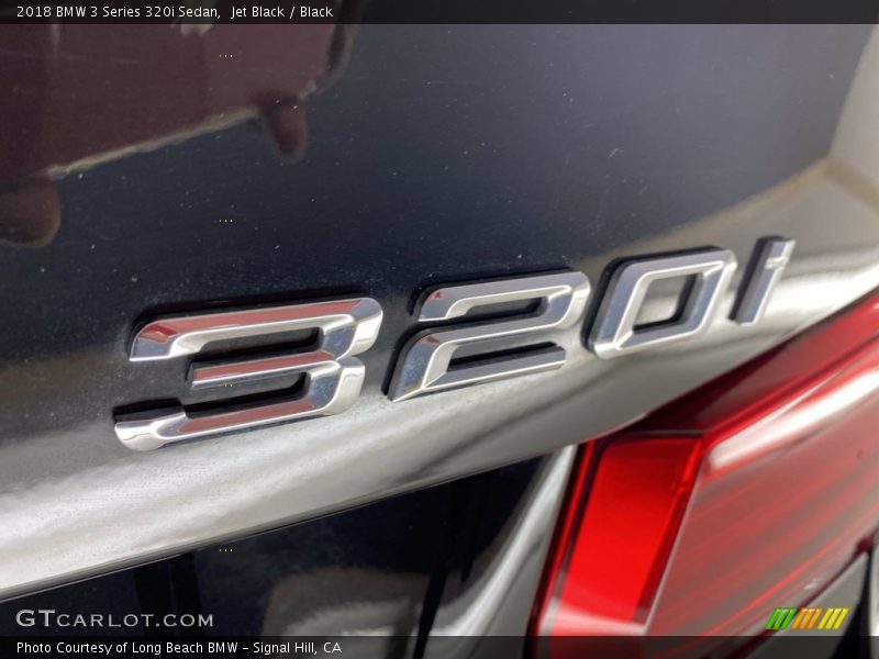 Jet Black / Black 2018 BMW 3 Series 320i Sedan