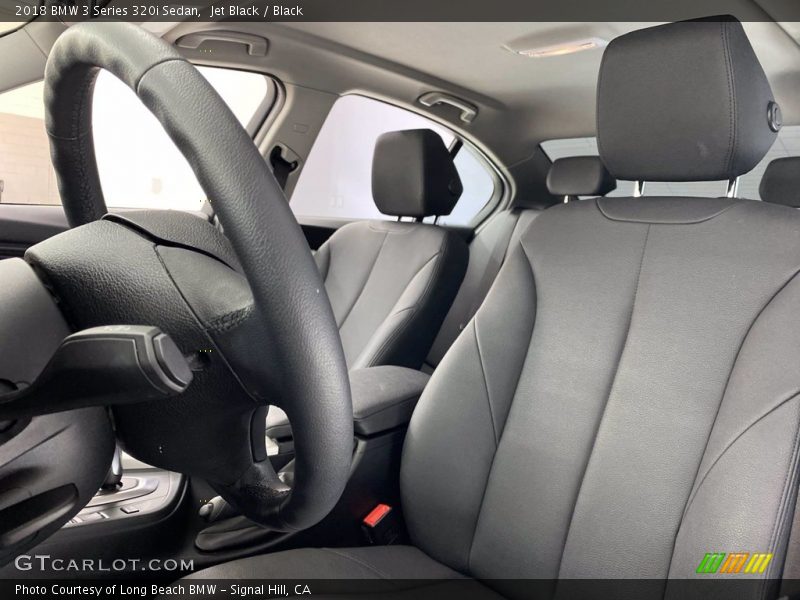 Jet Black / Black 2018 BMW 3 Series 320i Sedan