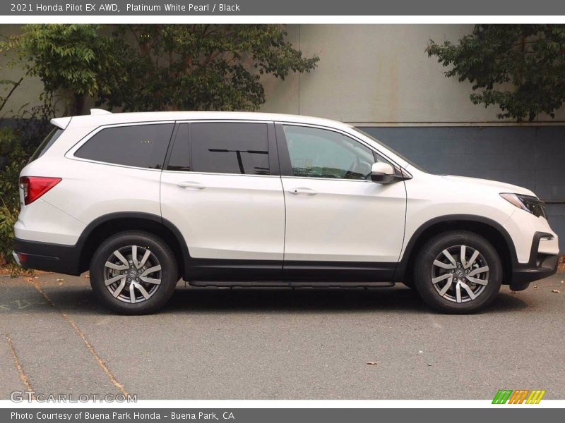 Platinum White Pearl / Black 2021 Honda Pilot EX AWD