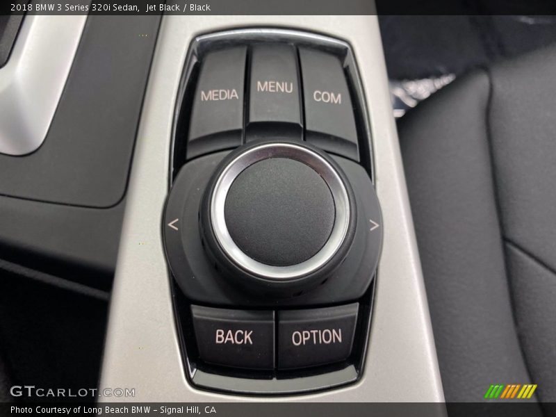 Jet Black / Black 2018 BMW 3 Series 320i Sedan
