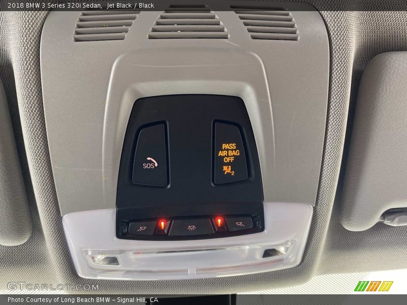Jet Black / Black 2018 BMW 3 Series 320i Sedan