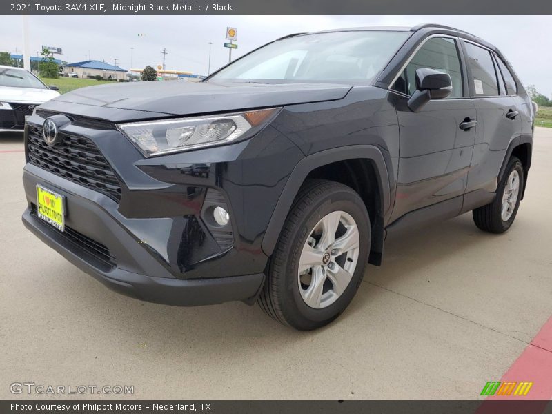 Midnight Black Metallic / Black 2021 Toyota RAV4 XLE