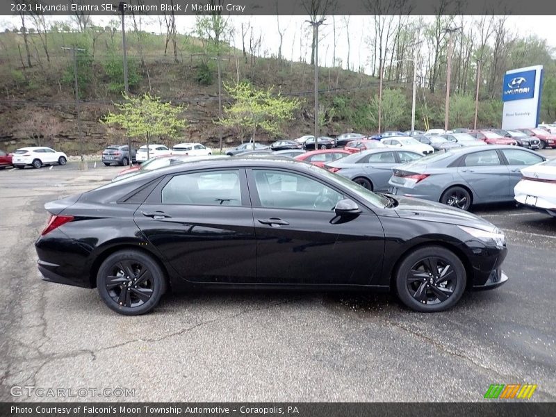 Phantom Black / Medium Gray 2021 Hyundai Elantra SEL