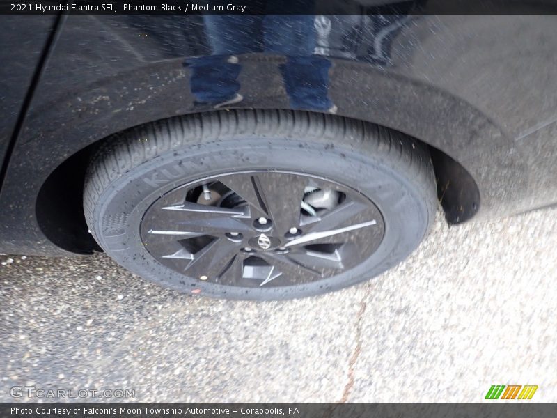Phantom Black / Medium Gray 2021 Hyundai Elantra SEL