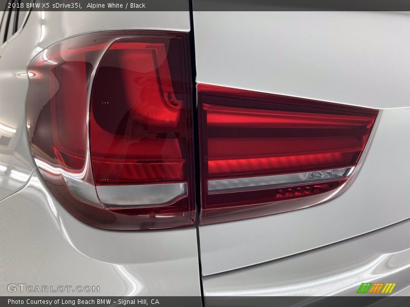 Alpine White / Black 2018 BMW X5 sDrive35i