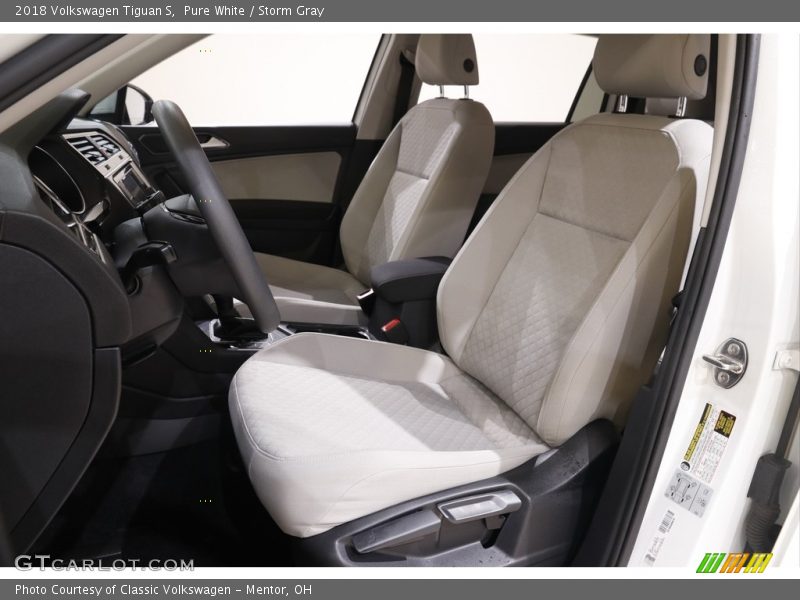 Pure White / Storm Gray 2018 Volkswagen Tiguan S