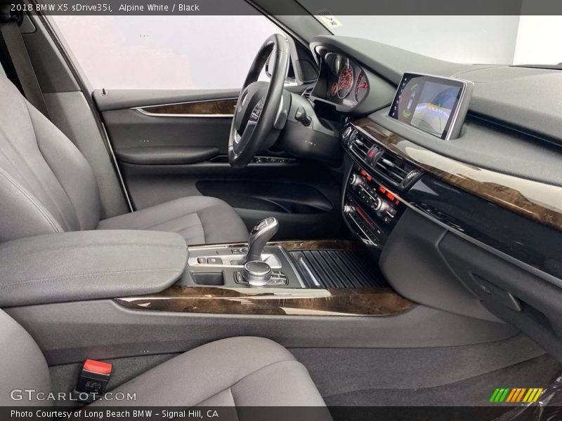 Alpine White / Black 2018 BMW X5 sDrive35i