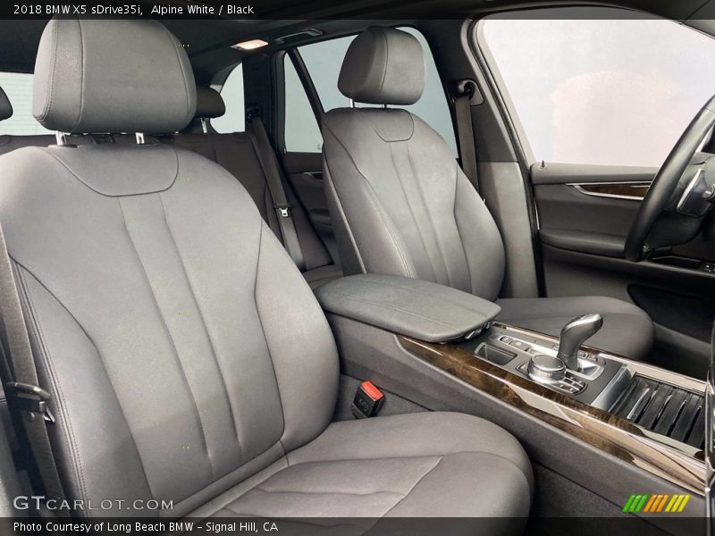 Alpine White / Black 2018 BMW X5 sDrive35i